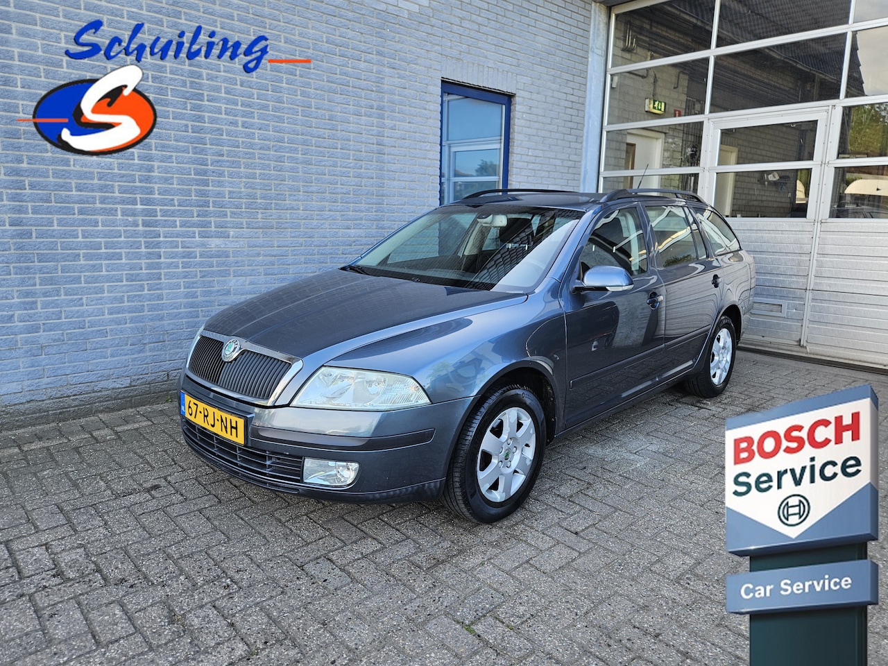 Skoda Octavia Combi - 1.6 FSI Elegance 1.6 FSI Elegance - AutoWereld.nl