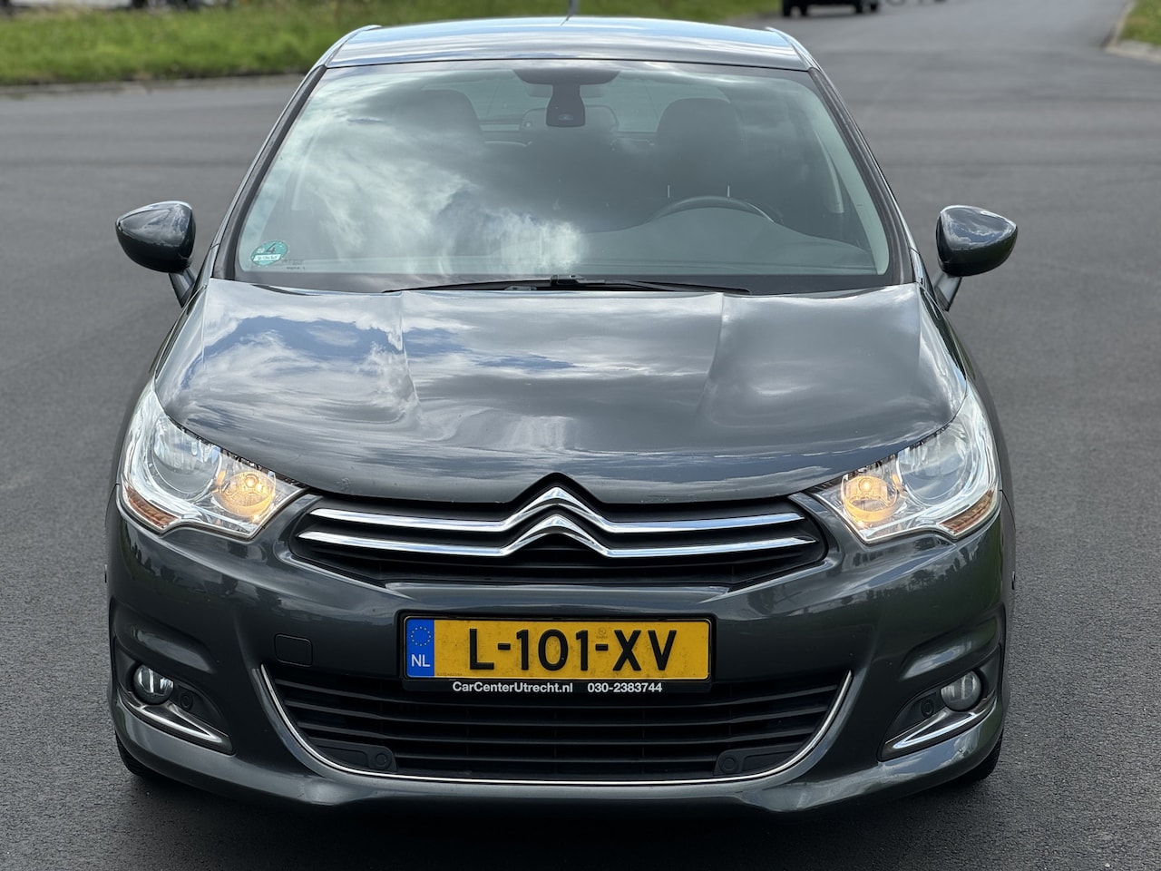 Citroën C4 - 1.6 e-HDi Exclusive nieuwe Distrubitie ketting / Grote beurt Vol Optie - AutoWereld.nl