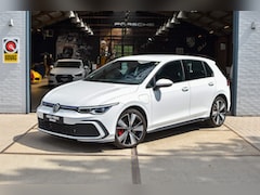 Volkswagen Golf - 8 1.4 eHybrid GTE *IQ | ACC | Stuur/Stoelverwarming | Sportstoelen | Virtual | Sfeerverlic