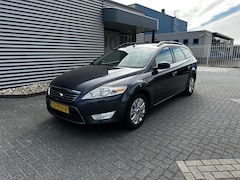 Ford Mondeo Wagon - 2.0-16V Ghia