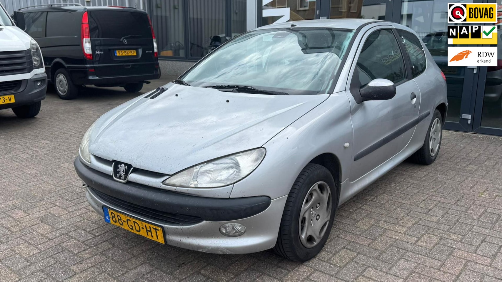 Peugeot 206 - 1.4 Gentry 126dzkm clima stuurbekrachtiging elektrische pakket - AutoWereld.nl