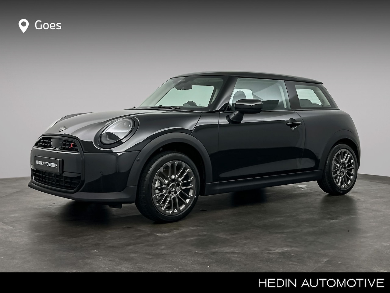 MINI Cooper S - 3-deurs Essential | XS Pakket | 17 inch LM wielen - AutoWereld.nl