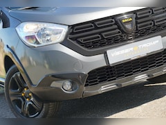 Dacia Dokker - 1.2TCe Stepway Celebration - Komeet Grijs - Nav/Cruise/Carplay