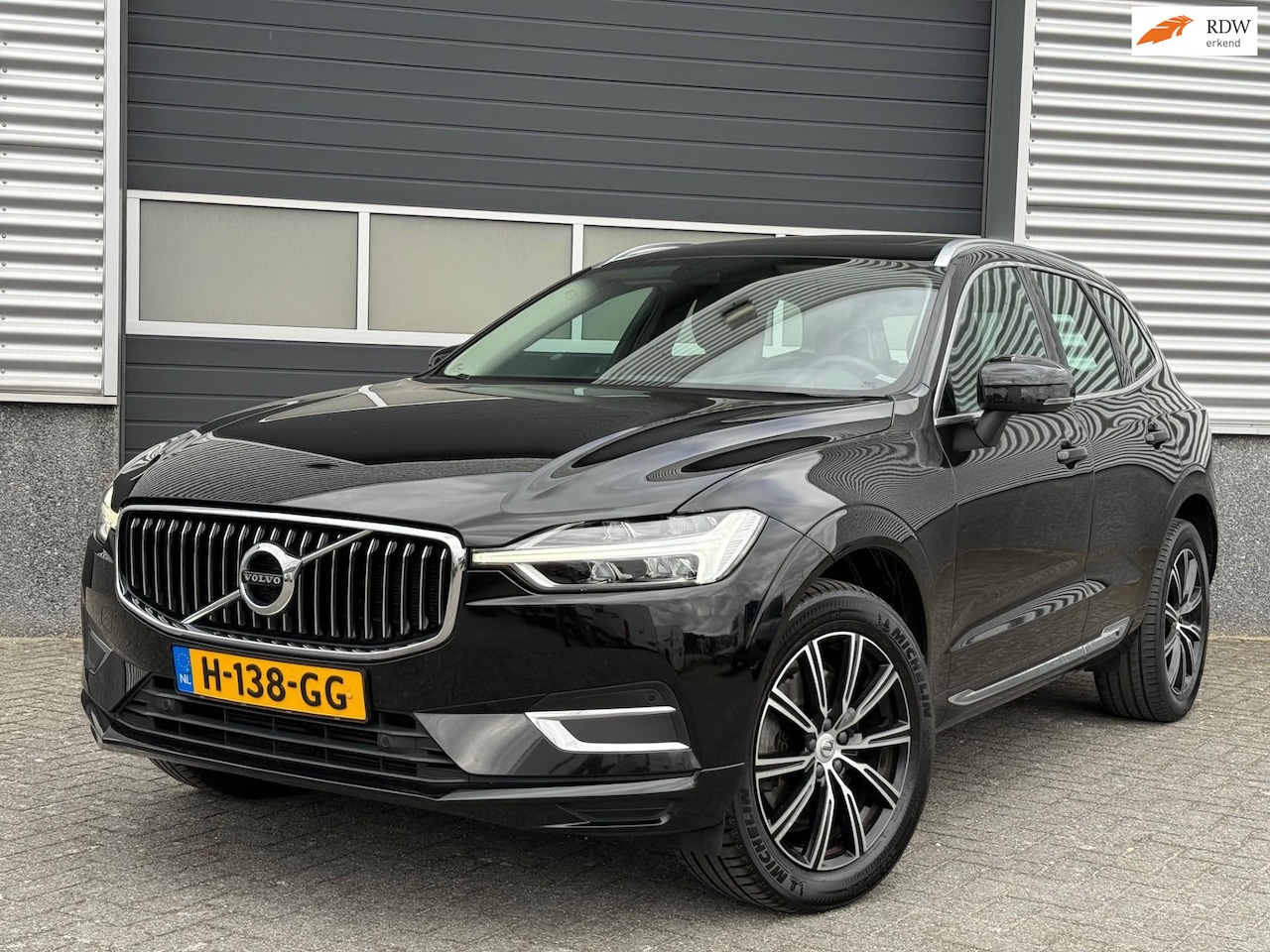 Volvo XC60 - 2.0 T5 Inscription Pano Leder - AutoWereld.nl