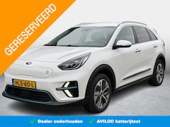 Kia e-Niro - ExecutiveLine 64 kWh SOH 100% / Facelift / Warmtepomp / Apple Carplay & Android Auto / Sto