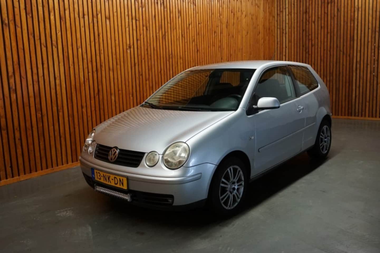 Volkswagen Polo - 1.4 16v/ AIRCO/ APK 11-2025 - AutoWereld.nl