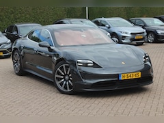 Porsche Taycan - 4S 79 kWh / Panoramadak / 360Camera / Achterasbesturing / Adaptieve stoelen / 20'' / Keyle