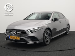 Mercedes-Benz A-klasse - 250 e AMG Night Plug in Hybrid PHEV | Alcantara Sportstoelen | Navigatie | Sfeerverlichtin