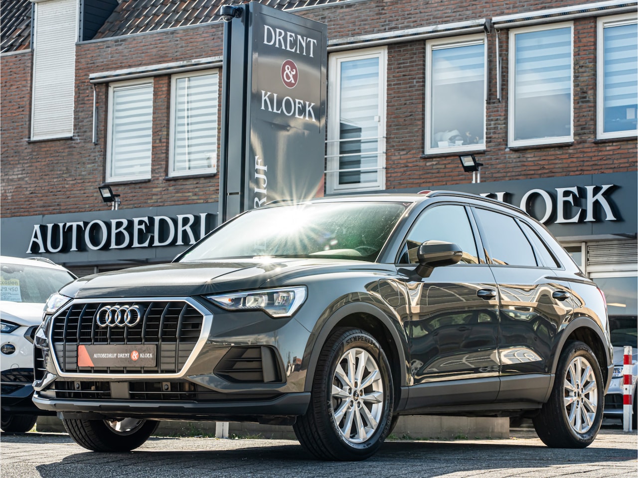 Audi Q3 - 45 TFSI e Advanced edition 18 INCH ELEK TREKHAAK DODEHOEK VIRTUAL DASH STOELVERW - AutoWereld.nl