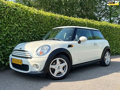 MINI One - 1.6 MINIMALIST Business Line | slechts 111.549 km | NL Auto | 2e Eigenaar | Airco | 16" Ve