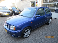 Nissan Micra - 1.4 Clair CVT