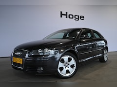 Audi A3 Sportback - 1.6 Ambition Pro Line Clima Cruise control Sportstoelen Licht metaal Inruil mogelijk