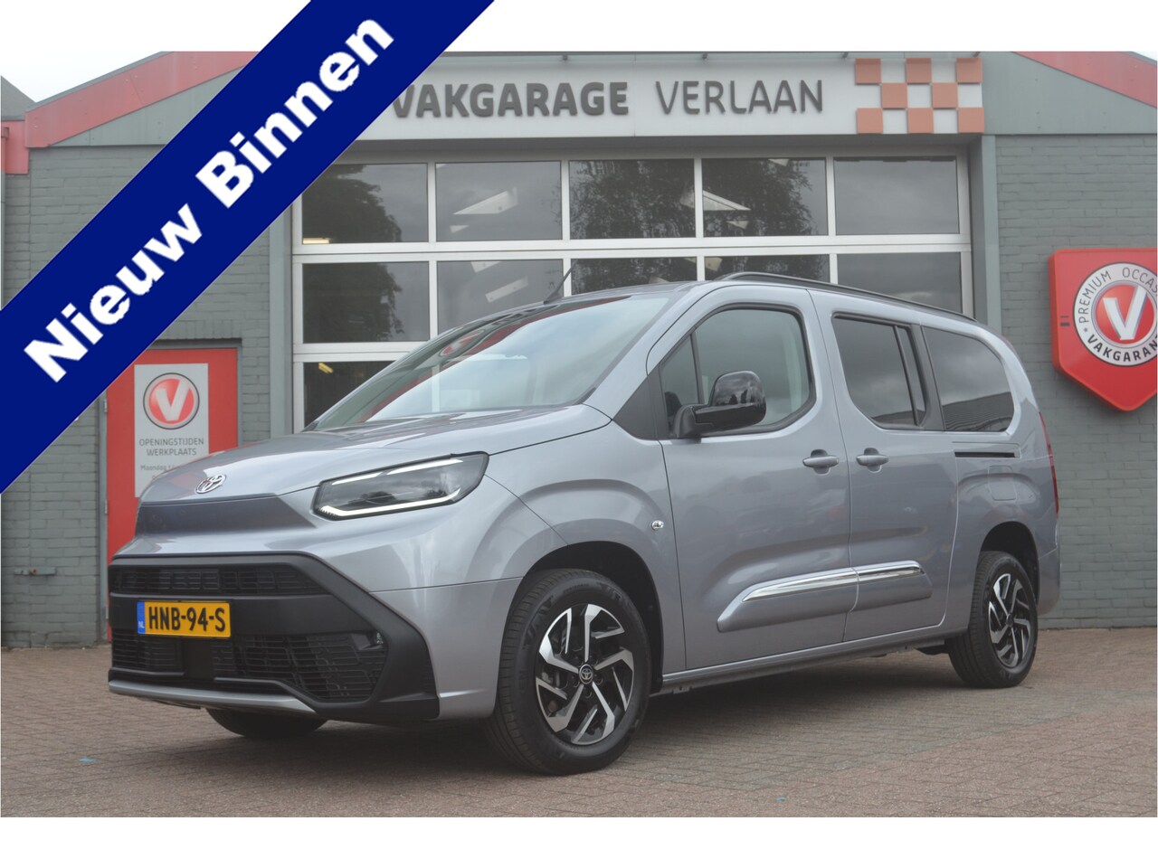 Toyota ProAce City Verso - 2230km!! 1.2 Turbo Dynamic Long 7p demo!! - AutoWereld.nl