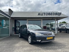Ford Mondeo Wagon - 2.0-16V Platinum