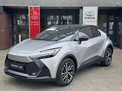 Toyota C-HR - PHEV 220 EXECUTIVE NIEUW DIRECT LEVERBAAR HEAD-UP JBL-AUDIO ELEK-STOEL + GEHEUGEN PANODAK