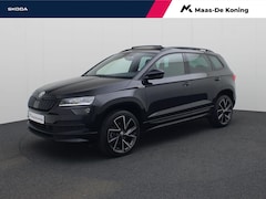 Skoda Karoq - 1.5TSI/150PK ACT Sportline DSG · Panoramadak · Trekhaak · Camera + Parkeersensoren · Garan