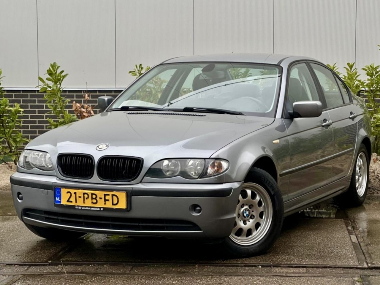 BMW 3-serie - 316i Black&Silver II - AutoWereld.nl