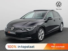 Volkswagen Golf - 1.5 eTSI First Edition 150PK DSG matrix led, adaptive cruise, panoramadak, stoelverwarming
