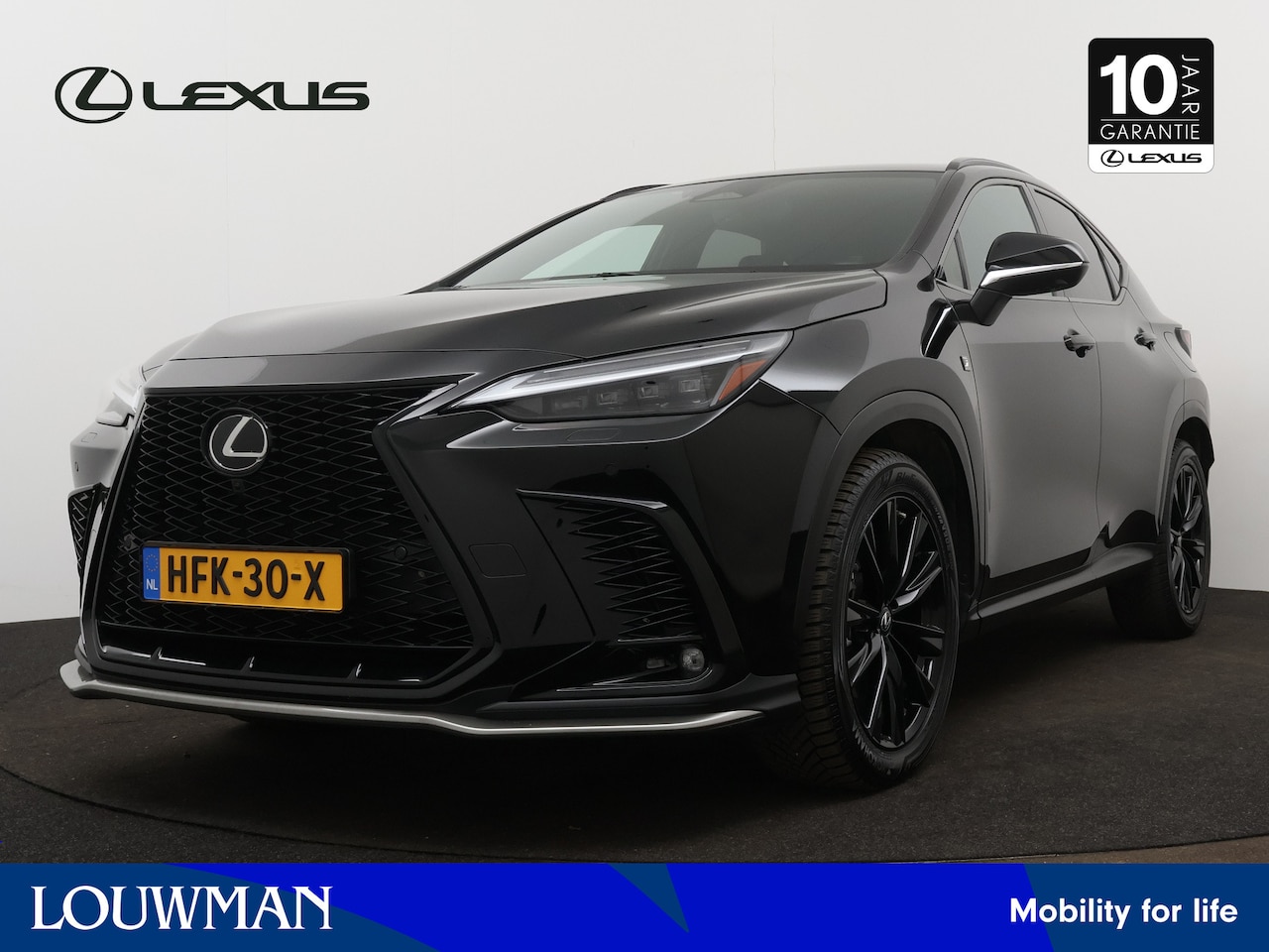 Lexus NX - 450h+ Plug-In Hybrid AWD F-Sport Limited | Leren sportstoelen | Head-up Display | Stuur- e - AutoWereld.nl