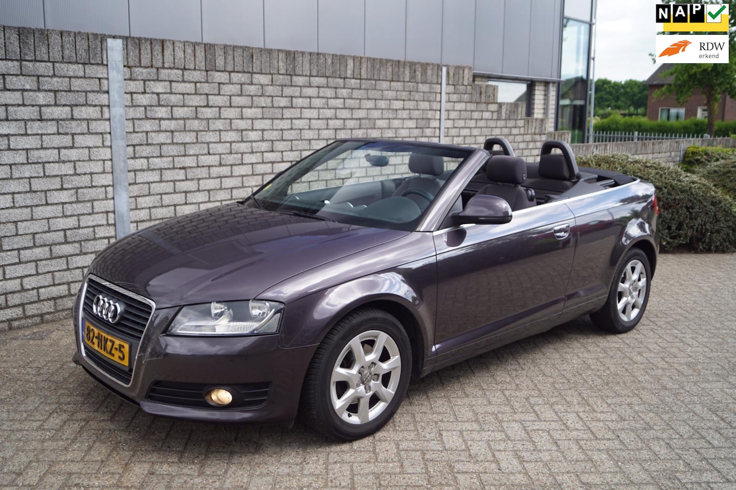 Audi A3 Cabriolet - 1.8 TFSI Attraction Pro Line Clima Elektrische Ramen / Spiegels Elektrische Kap Cruise PDC - AutoWereld.nl