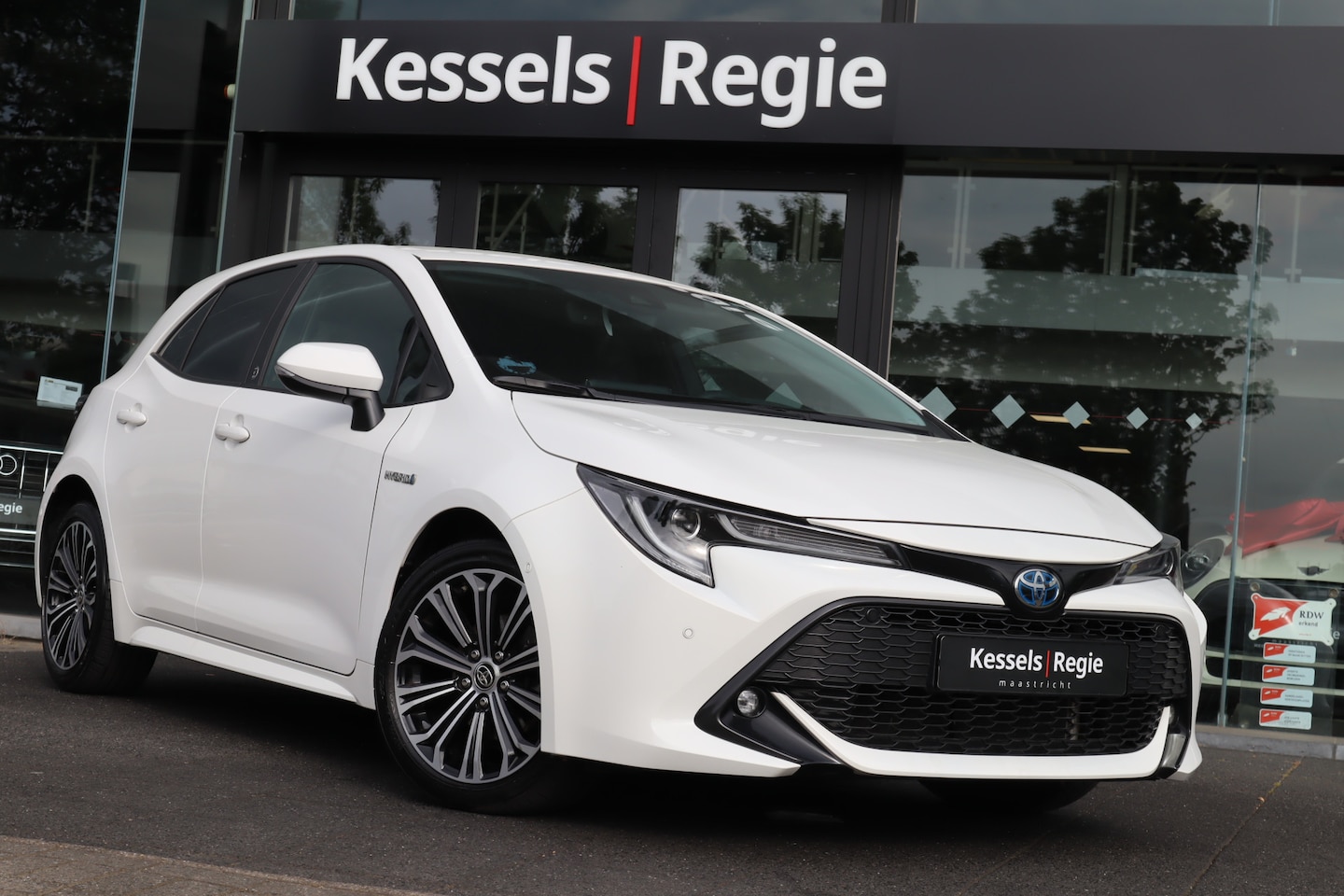Toyota Corolla - 1.8 Hybrid Dynamic Team Navi Camera ACC - AutoWereld.nl