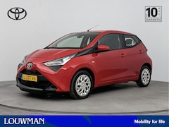 Toyota Aygo - 1.0 VVT-i x-play | Airco | Achteruitrij Camera | Cruise Control |