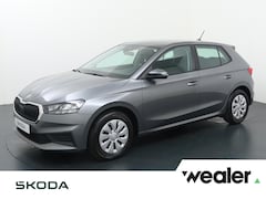 Skoda Fabia - 1.0 TSI Ambition | 95 PK | Draadloze telefoon lader | Navigatie | Parkeersensoren