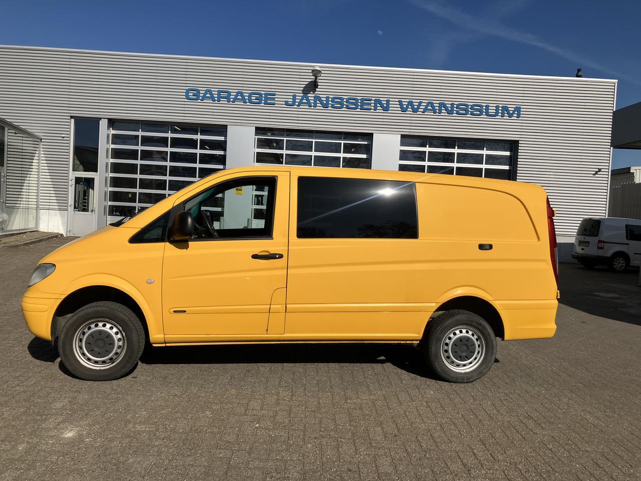 Mercedes-Benz Vito - 639 115 CDI VITO 115 CDI 4X4 - AutoWereld.nl