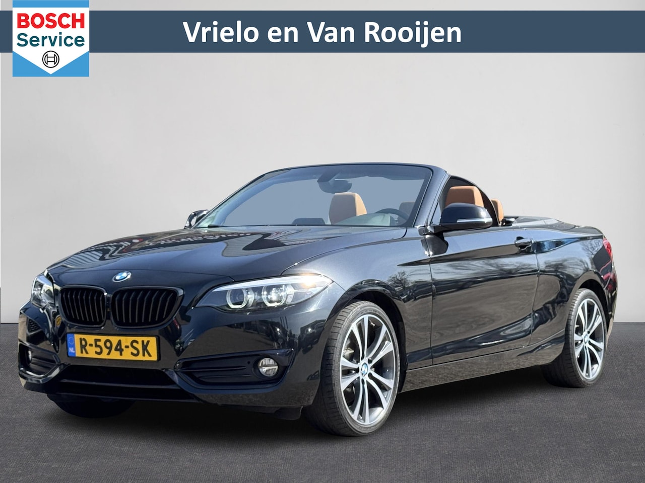 BMW 2-serie Cabrio - 220i High Executive | Automaat | ACC | Cruise | Lederenstuurwiel | LM velgen | Navi | Voor - AutoWereld.nl