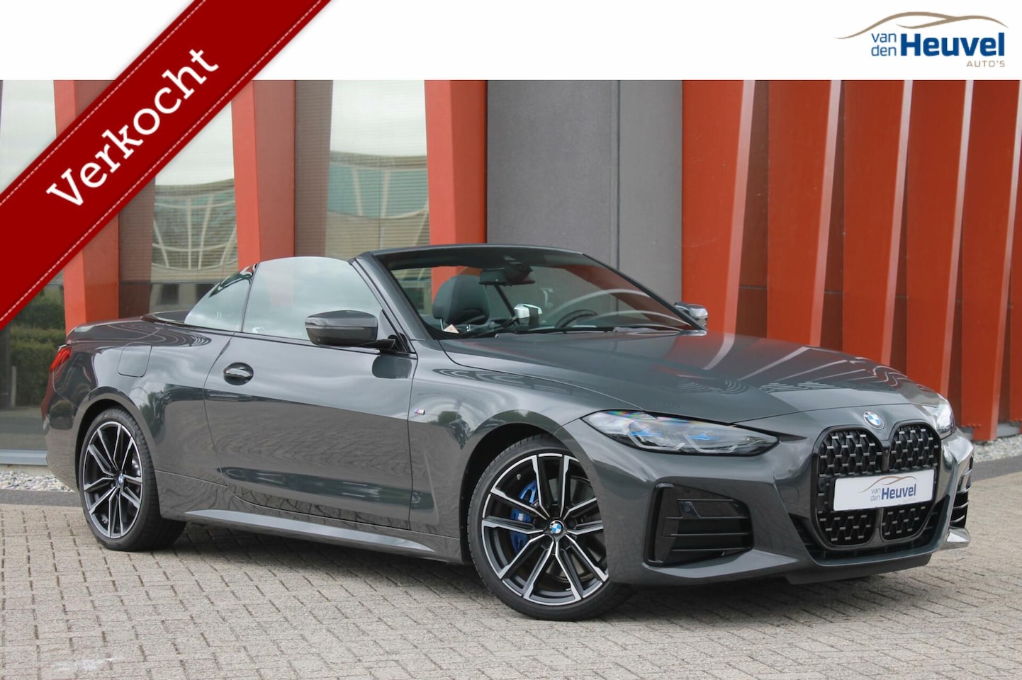 BMW 4-serie Cabrio - M440i xDrive High Exe | HUD | Leder | Laserlight | HiFi | 19 Inch | Safety Pack | Comfort - AutoWereld.nl