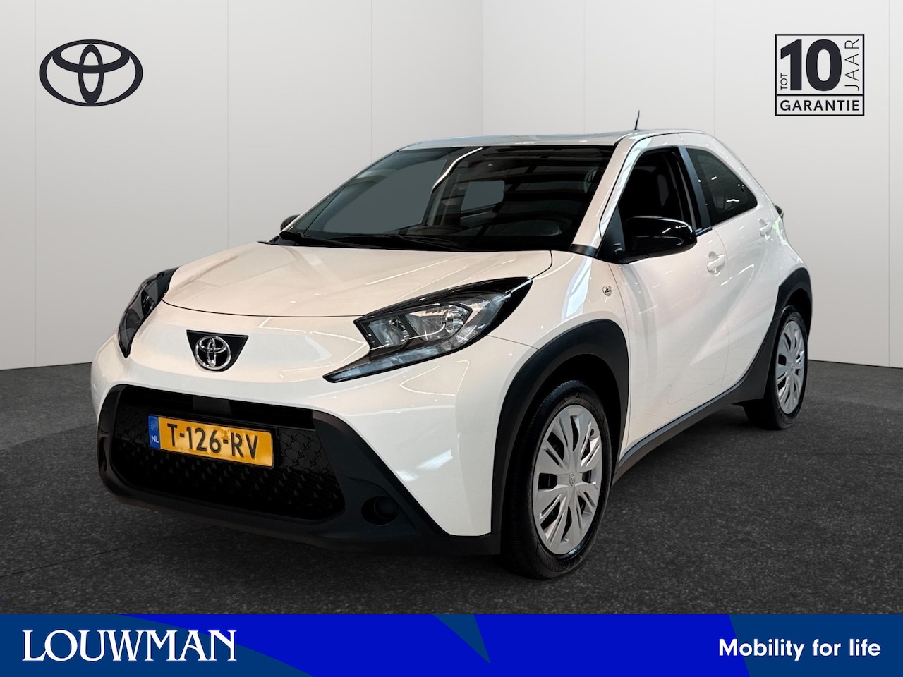 Toyota Aygo X - 1.0 VVT-i MT Play | Airco | DAB radio | - AutoWereld.nl