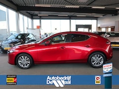 Mazda 3 - 3 2.0 e-SKy-Activ-X 180pk Mild Hybrid Bose AFN.TREKHAAK/LEDER/KEYLESS/CAMERA/PDC/WINTERPAC
