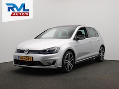 Volkswagen Golf - 1.4 TSI GTE Pano/dak Trekhaak Apple/Carplay Origineel NL
