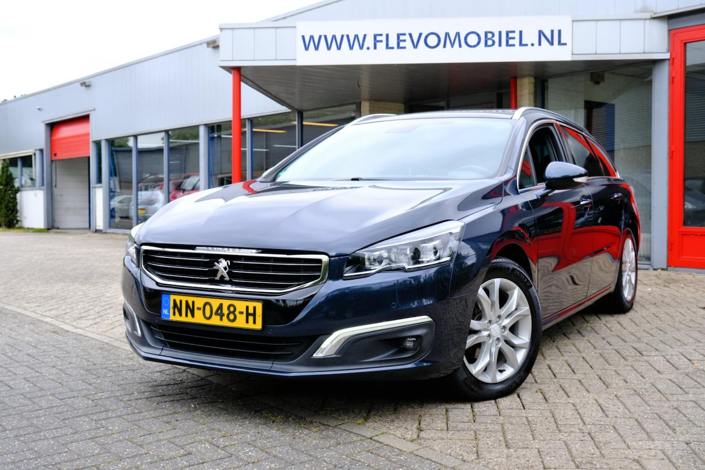 Peugeot 508 SW - 1.6 BlueHDi Premium Pano|Half Leder|Navi|Clima|HUD - AutoWereld.nl