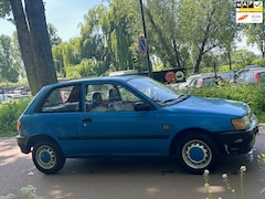 Toyota Starlet - 1.3i APKZUINIGAUTOMAAT