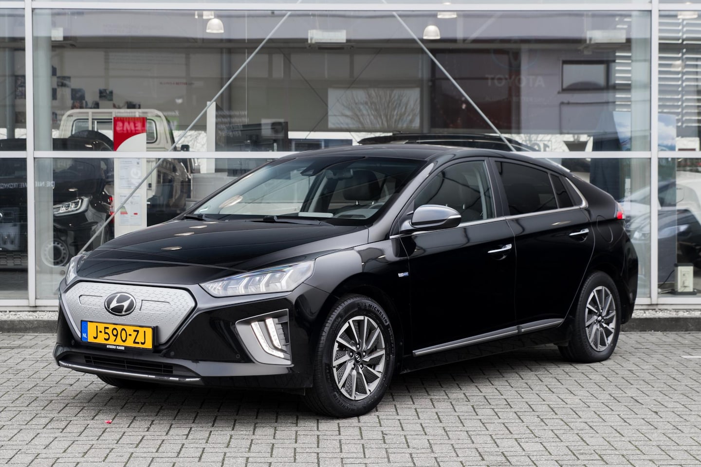 Hyundai IONIQ - EV 136pk Aut - AutoWereld.nl