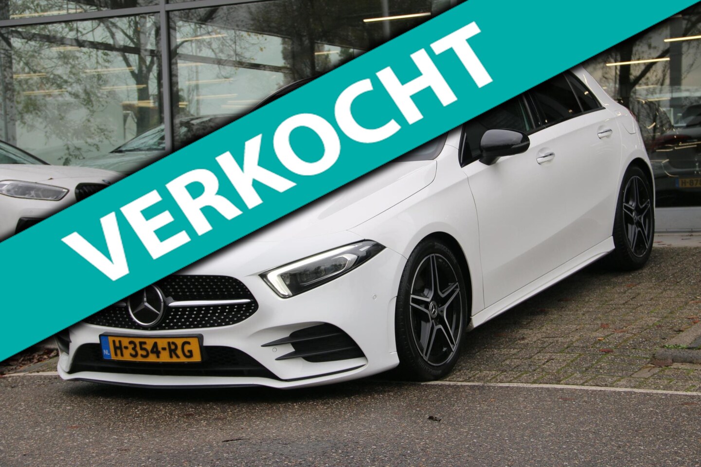Mercedes-Benz A-klasse - 180 Business Solution AMG PANO-DAK INCL-BTW! - AutoWereld.nl