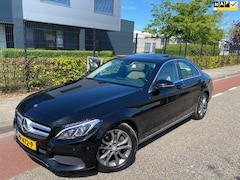 Mercedes-Benz C-klasse - 180 Prestige Navi Leer Schuifdak Cruise-control Stoelvrw Trekhaak