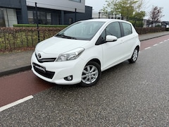 Toyota Yaris - 1.0 VVT-i Comfort Navigatie Airco Elektrisch-pakket Face-lift