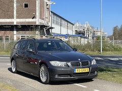 BMW 3-serie Touring - 318i Business Line | AUTOMAAT