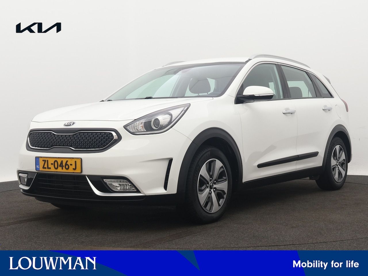 Kia Niro - 1.6 GDi Hybrid DynamicLine | Navigatie | Achteruitrijcamera | - AutoWereld.nl