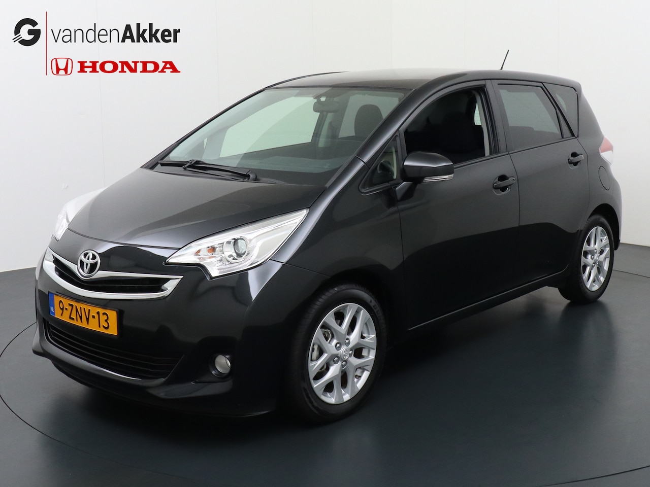 Toyota Verso S - 1.3 VVT-i CVT Aspiration Panodak, trekh 1eig. rijklaarprijs - AutoWereld.nl