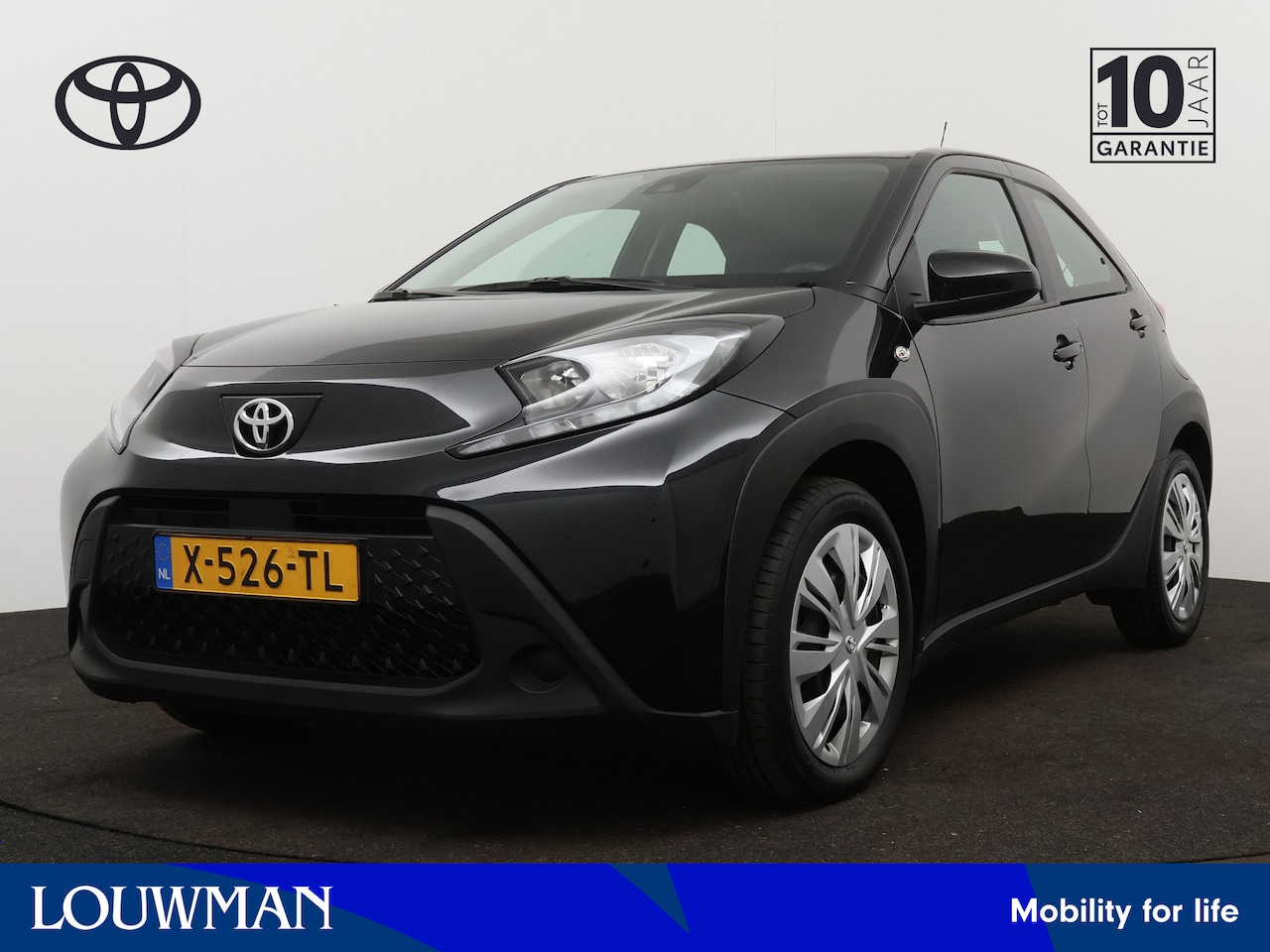 Toyota Aygo X - 1.0 VVT-i S-CVT play | Airco | Camera | Cruise Control Adaptief | - AutoWereld.nl