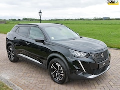 Peugeot 2008 - 1.5 BlueHDi Allure Pack AUT CLIMA NAVI * 11599 NETTO