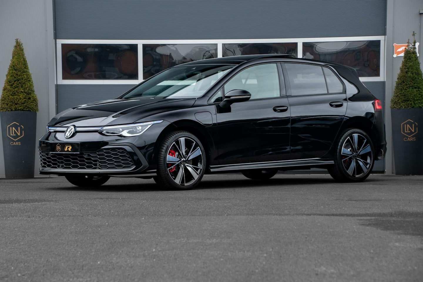 Volkswagen Golf - 1.4 eHybrid GTE|IQ-light|Pano|DAB|Hud - AutoWereld.nl