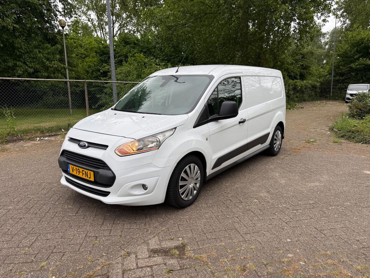Ford Transit Connect - 1.6 TDCI L2 ECOnetic Long 3pers Airco Trekhaak - AutoWereld.nl
