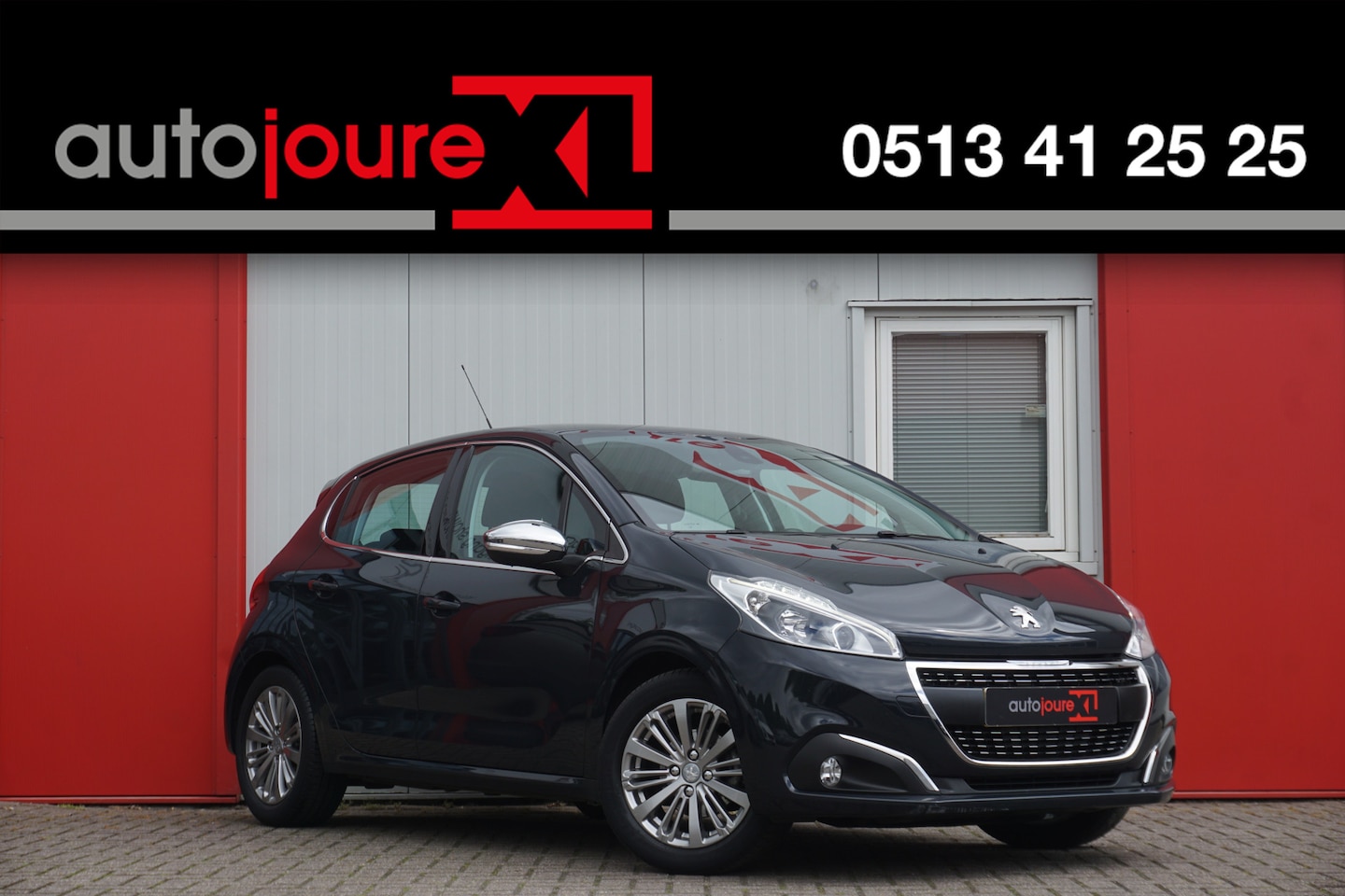 Peugeot 208 - 1.5 BlueHDi Blue Lease Allure | Navigatie | Climate | Trekhaak | - AutoWereld.nl