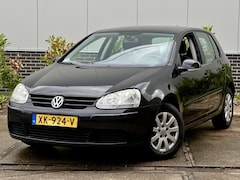 Volkswagen Golf - 1.6 FSI Trendl |Airco |6bak |Nieuwe APK |NAP