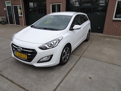 Hyundai i30 - 1.4 i-Drive