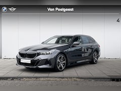 BMW 5-serie Touring - 530e M-Sport / Driving Assistant Professional / Innovation Pack / Travel Pack / Head Up Di